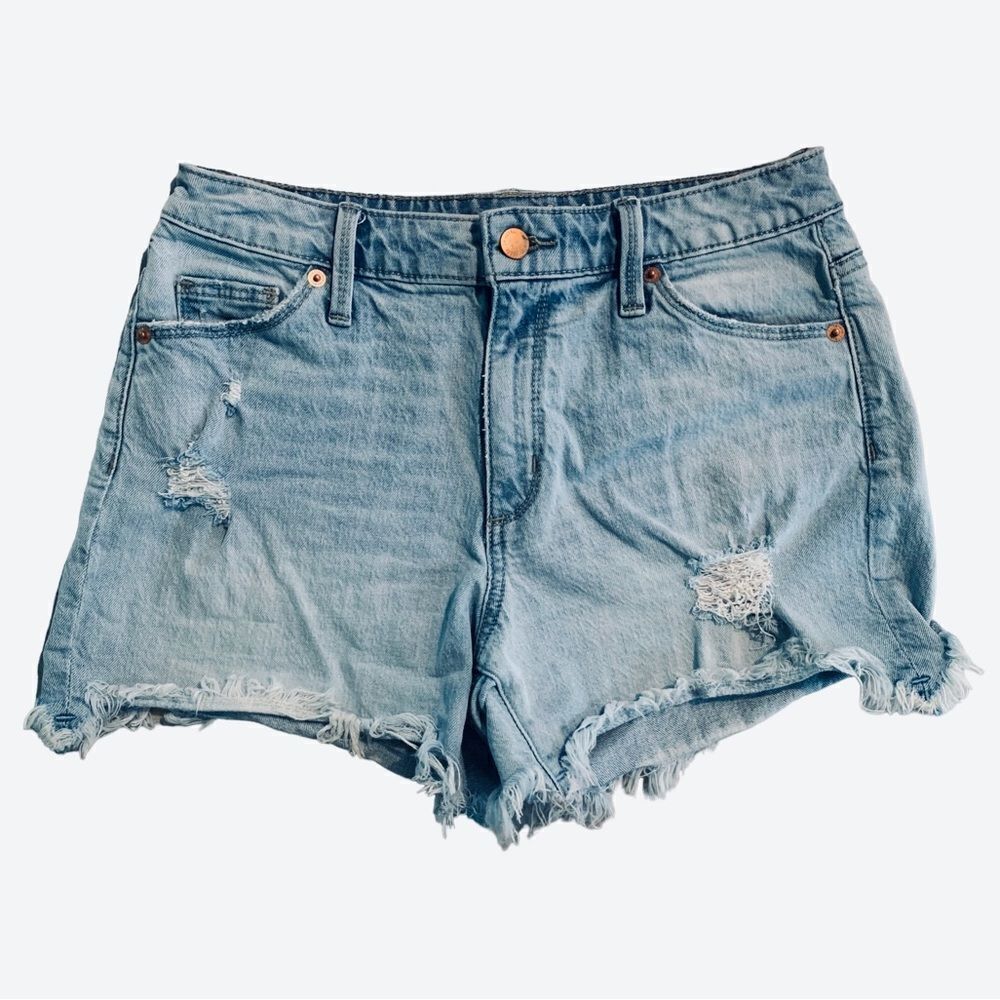 Universal Thread Women’s Distressed Hi-Rise Midi Denim Light Wash Shorts Size 4